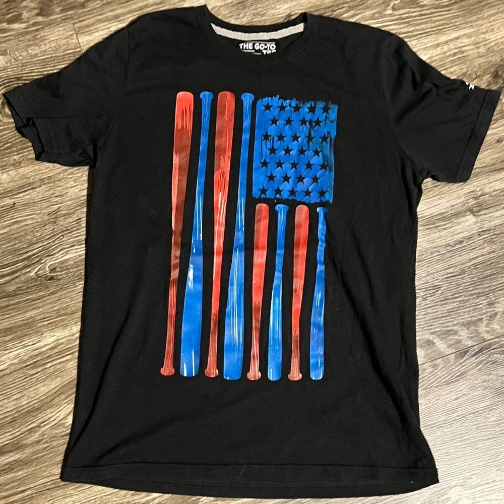 ADIDAS Youth Short Sleeve Baseball
Patriotic T-shirt- Siize Large (14/16)